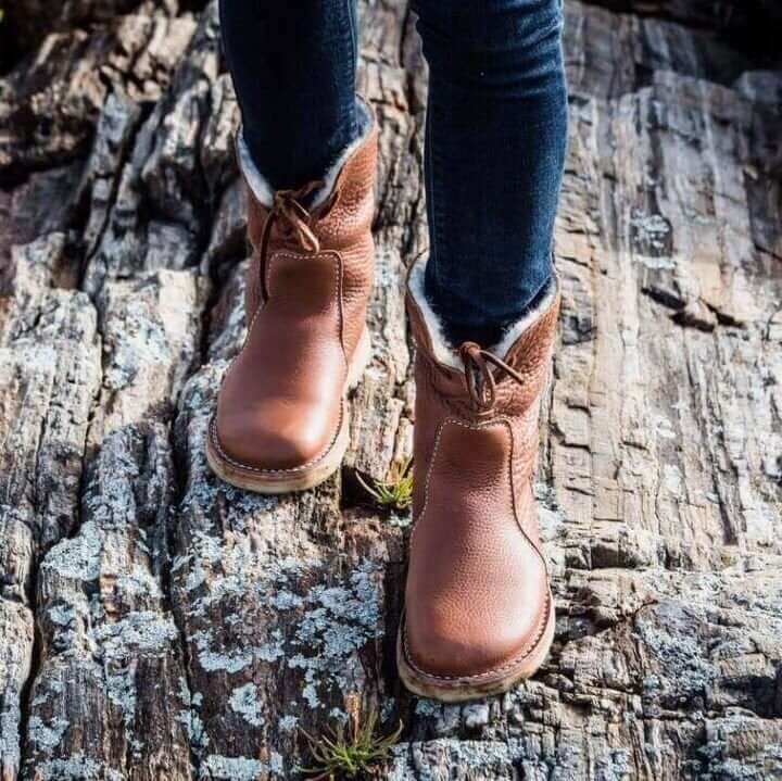 Waterproof Leather Polar Boots With Wool Lining